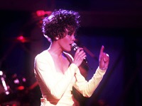 Whitney Houston est morte, vive la reine