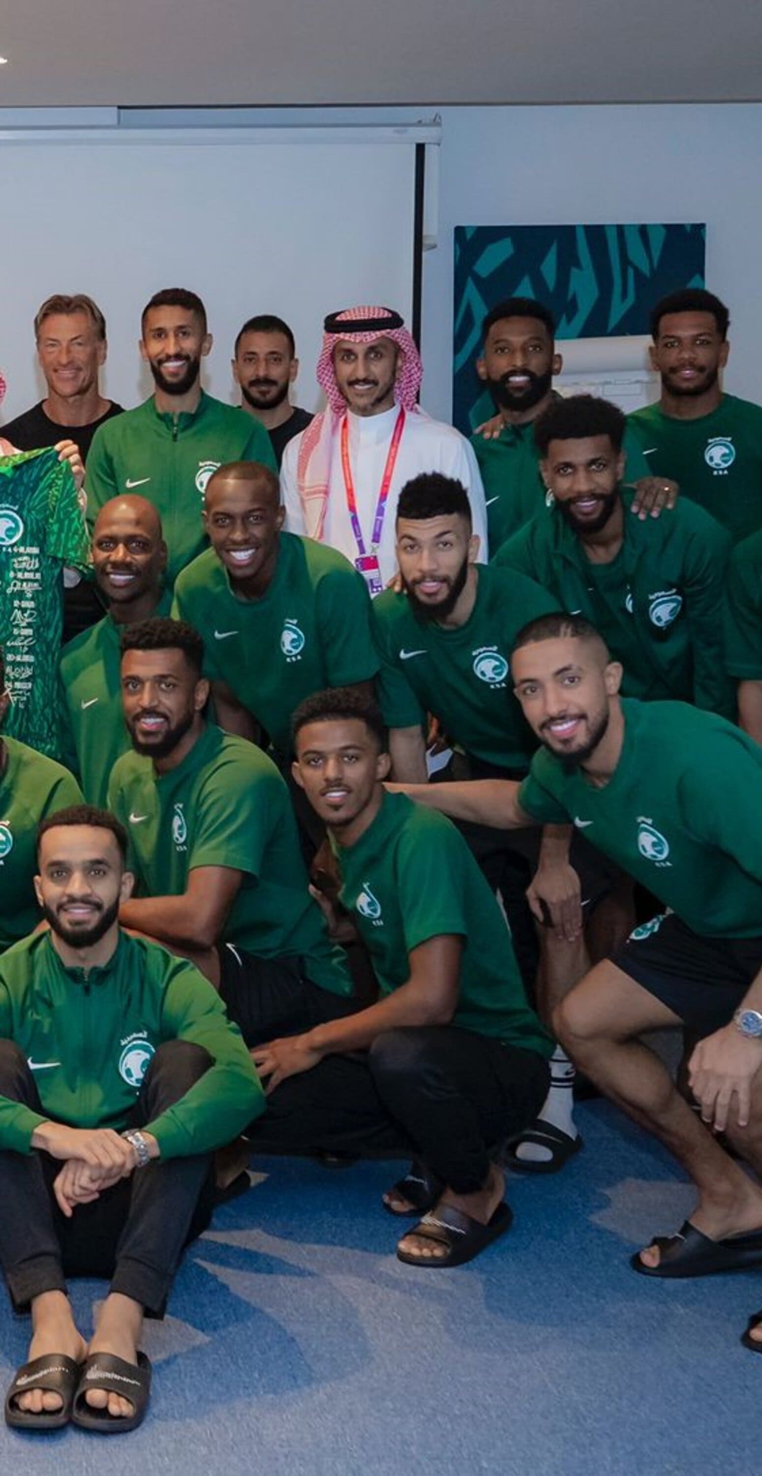 خلفية منتخب السعودي روعة 4K للجوال