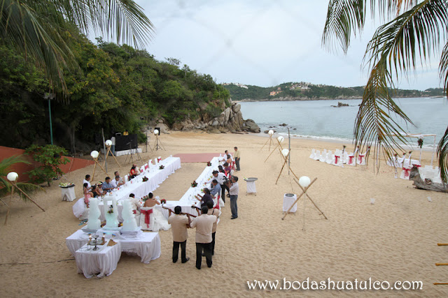 boda en playa, beach wedding, Oaxaca, México, Bodas Huatulco, Wedding Planner