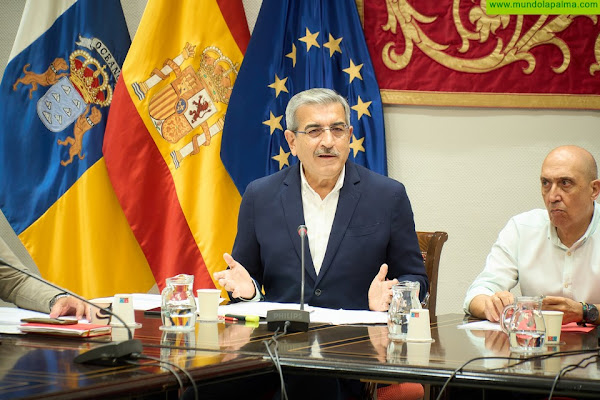 Canarias ha dado “más ayudas que nadie y más que nunca” a los afectados por las sucesivas crisis de los últimos años