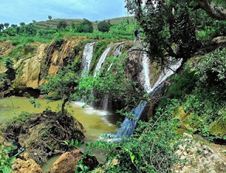 Air Terjun Lembah Bongok