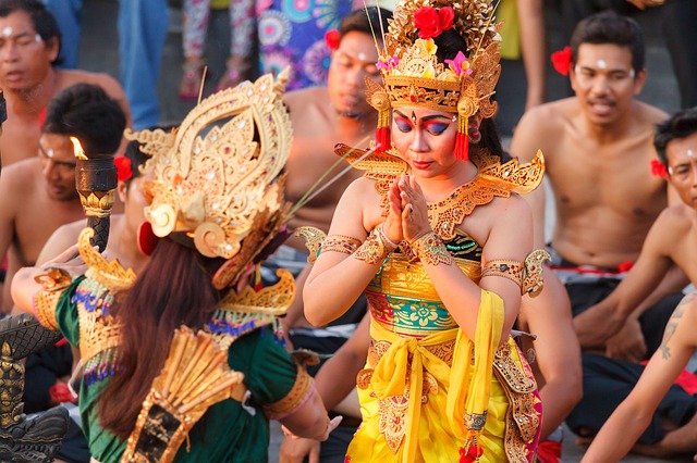 materi keragaman suku bangsa dan budaya kelas 4 sd tema 1