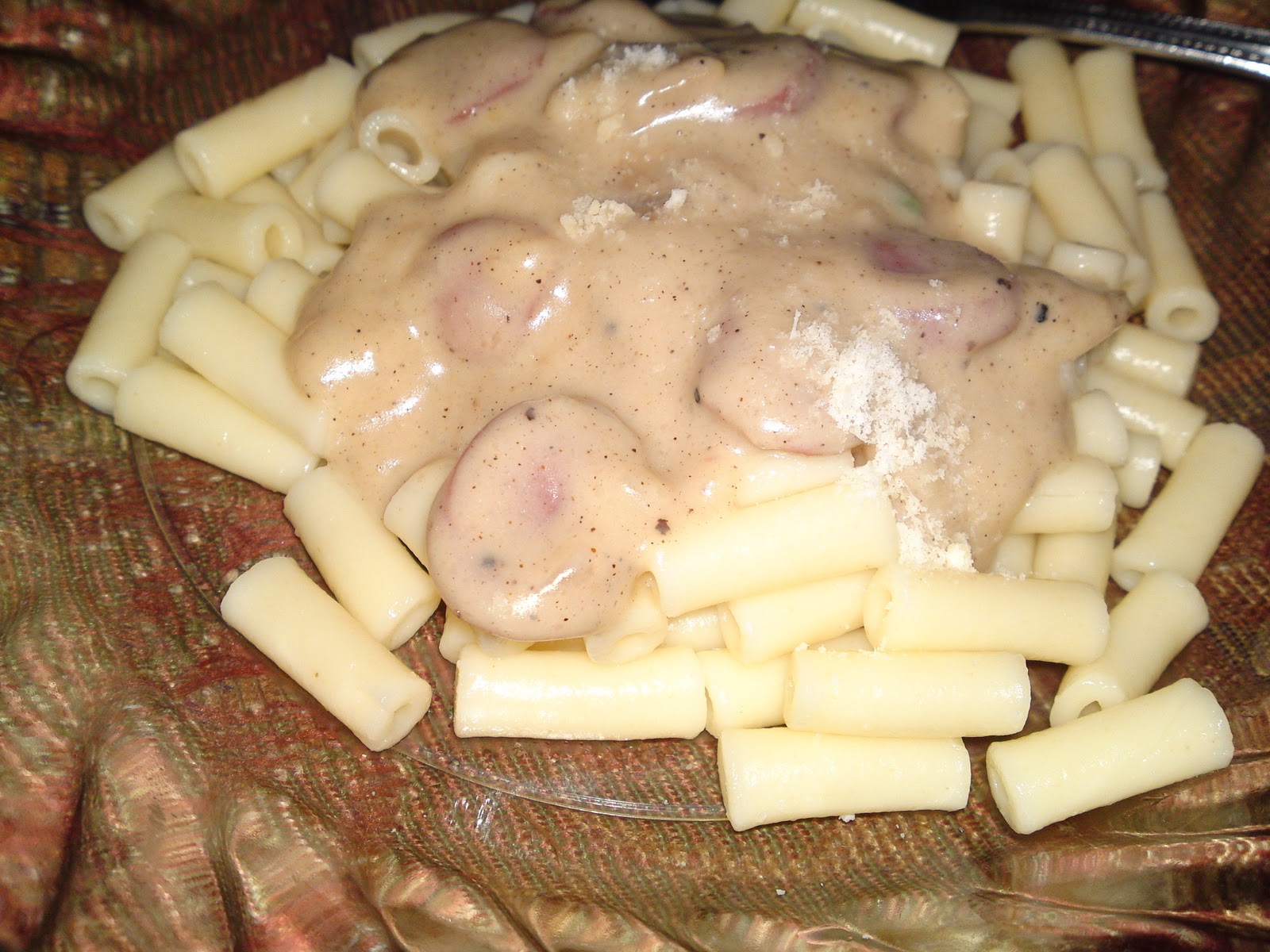 MY lOvE sArAnGhAeYo: rEsEpI mAkArOnI cArBoNaRa
