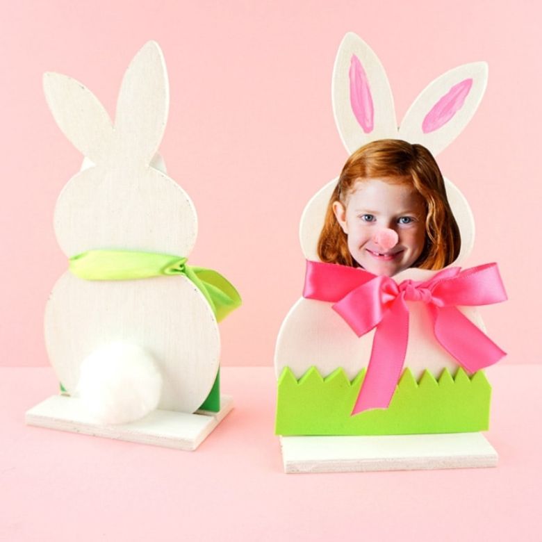 Easter crafts for toddlers - bunny photo craft