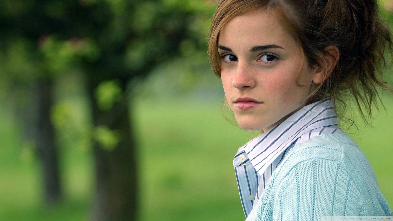 Emma Watson HD Wallpapers Part 8 - Gambar Menarik