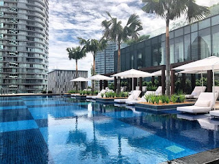 Kolam renang Hotel Four Seasons Kuala Lumpur 