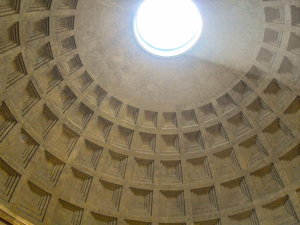 visit pantheon rome italy guided walking cultural tours agency