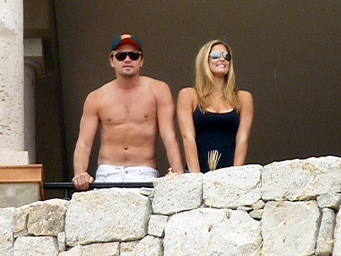 bar refaeli leonardo. Leonardo DiCaprio and Bar