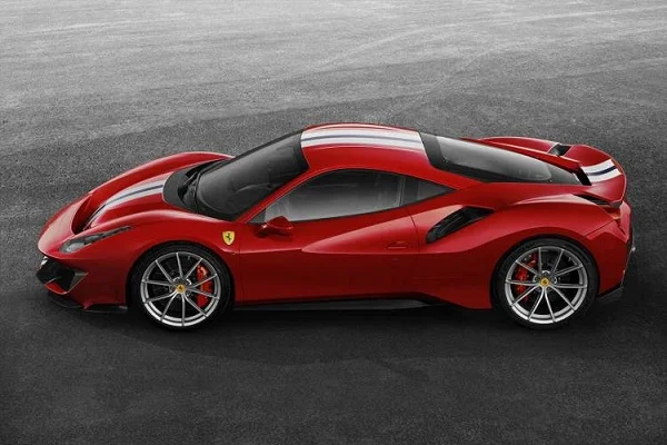 Ferrari 488 Pista