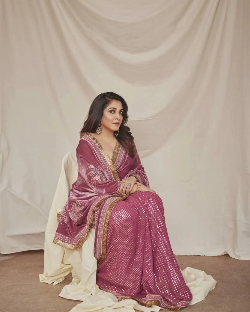 Actress Ramya Krishnan Gorgeous Looks in Saree Pics