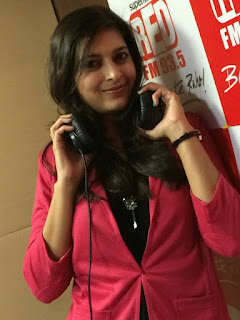 Lovey Indian  Radio Jokey Photo, Sweet Indian RJ pics