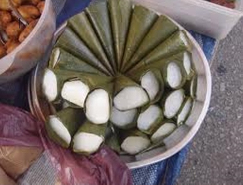 Multiculturalism In West Kalimantan: How to Make Pasung Cake