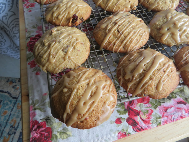 Applesauce Cookies