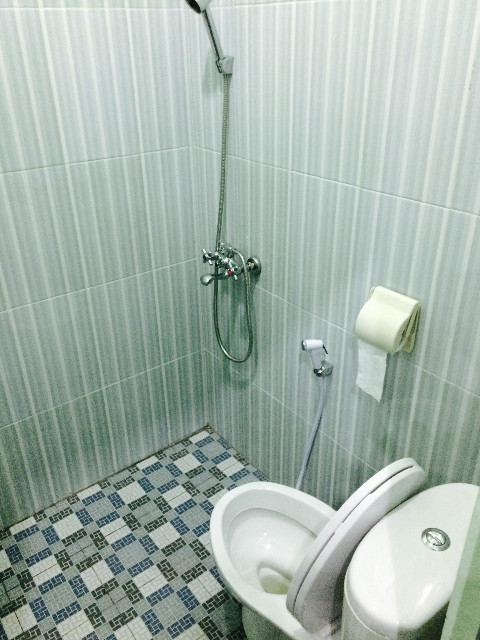 kamar mandi o3 homestay batu