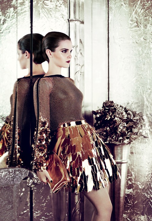 emma watson 2011 vogue cover. Emma Watson Covers Vogue July