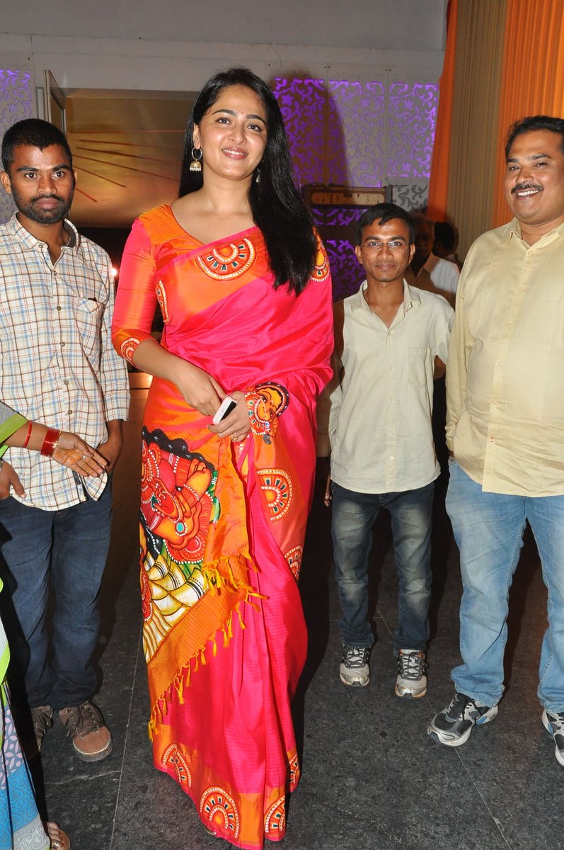 Actress AnushkaShetty Latest Images