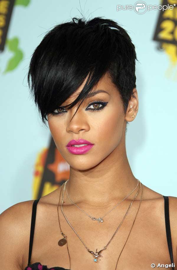 Rihanna 2010 Back when she was actually pretty