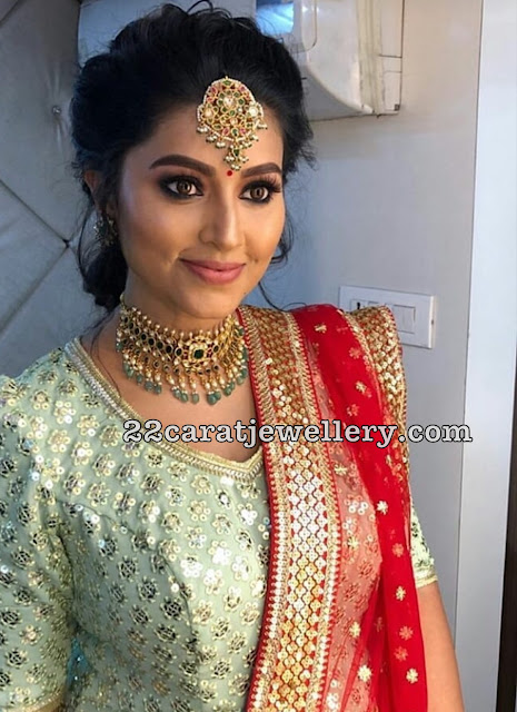 Sneha Kundan Choker Huge Tikka