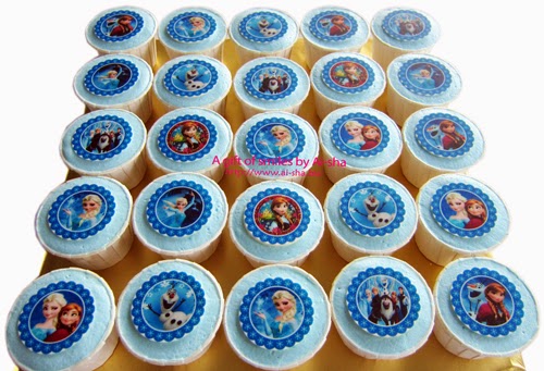 Disney Frozen Cupcake