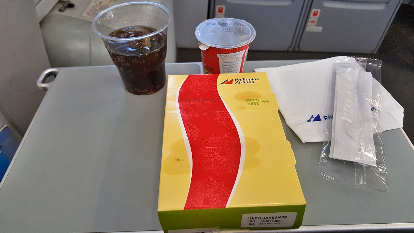 PAL domestic premium economy meal on Manila to Tacloban flight