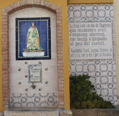 SANTA OLIVA CAMÍ DELS TURONS + CAMÍ DEL CAMP DE COLL - ESGLESIA DE SANT MIQUEL - RIERA DE SANT MIQUEL, Font de la Mare de Déu del Remei de Santa Oliva