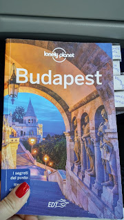 eosdiscovery-budapest-lonelyplanet