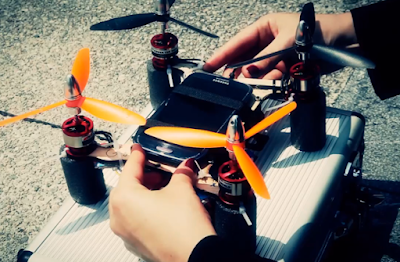 Flone si Drone ber Smartphone - GudangDrone
