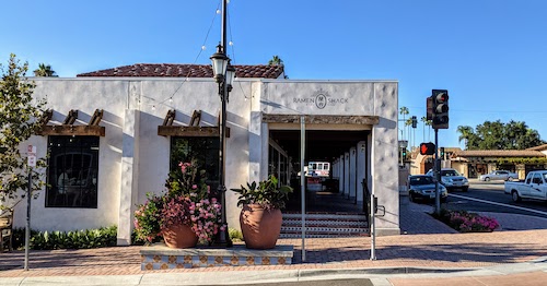 Camino Capistrano facade