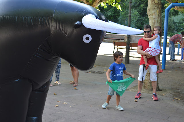 encierro infantil en El Regato