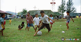 http://www.ceritaciijail.com/2013/08/Aturan-aturan.Sepak.Bola.Ketika.Kamu.Masih.Anak-Anak.Dulu.html
