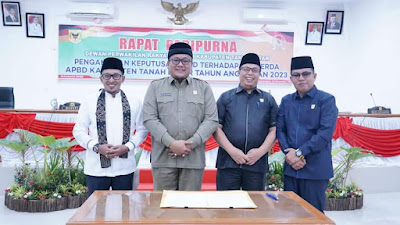 Ranperda APBD 2023 Kabupaten Tanah Datar Disepakati