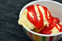 Wowww Food (Vanilla Ice With Strawberry)