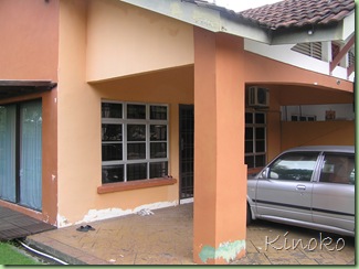 PC040382