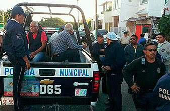 Frustran toma del SUCHAA en Chetumal, detienen a cuatro socios taxistas y los mandan al MP