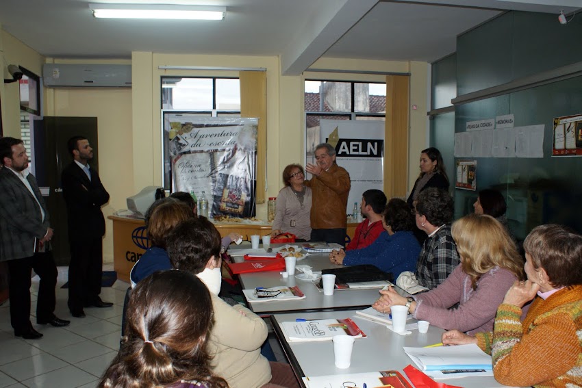 OFICINA DE CRIAÇÃO LITERÁRIA ALCY CHEUICHE