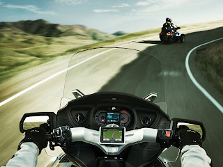 2012 Can-Am Spyder RT-S Review Motorcycle Photos 2