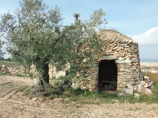 GR-92 - Vilanova i la Geltrú a Santa Oliva; Camí dels Turons i barraca de pedra seca - GR-92, Vilanova i la Geltrú a Santa Oliva