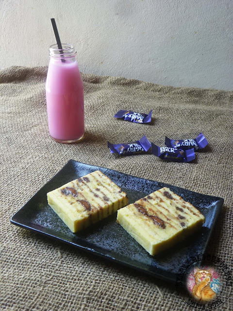 Kek Lapis  Chipsmore Cadbury Nuts Cheddar Cheese