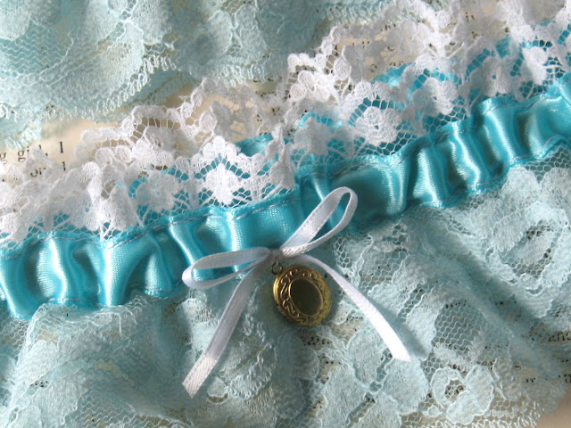 Mid-Week Inspiration Tiffany Blue Wedding via Bobbins And Bombshells