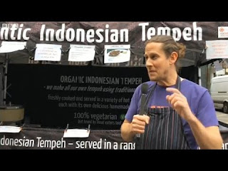 William Mitchele - Indonesia Tempe