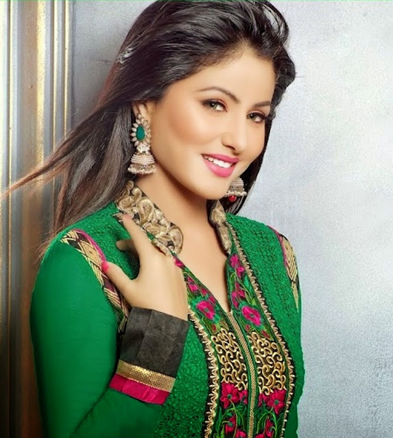 Hina Khan Pretty HD Wallpapers And Images