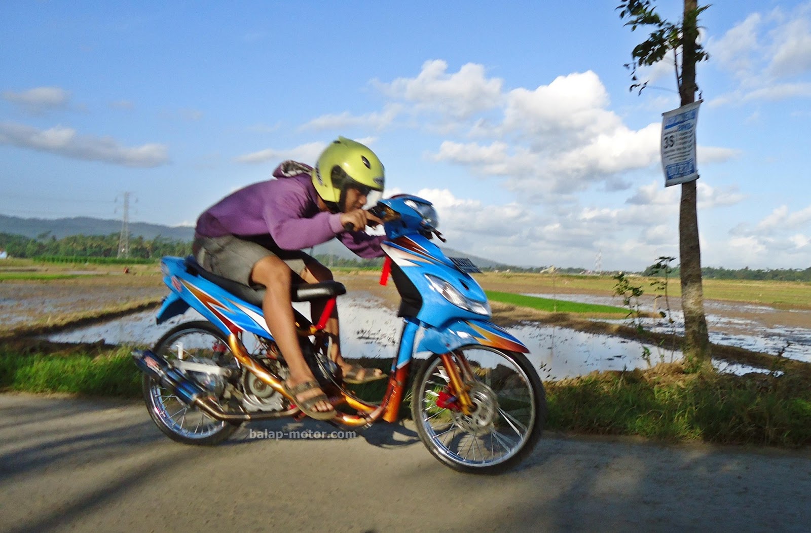 Download 92 Modifikasi Motor Mio Cornering Terkeren Dinding Motor