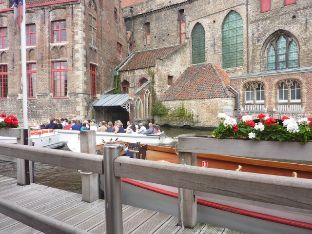 venise-du-nord-bateau-bruges-promenade