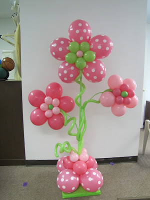 Decorar un baby shower con globos