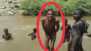 Eric Omondi naked Swimming