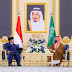 ولي العهد يستقبل رئيس إندونيسيا ويتفقا على دعم أوجه الاقتصاد بين البلدين ولي العهد يستقبل رئيس إندونيسيا ويتفقا على دعم أوجه الاقتصاد بين البلدين