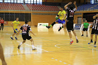 Partido entre el Club Balonmano Barakaldo y el Dominicos