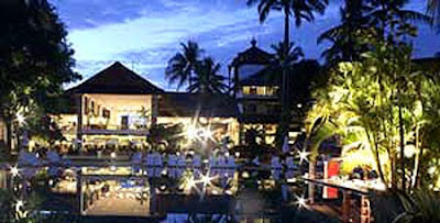 Discovery Kartika Plaza Hotel at night