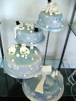 Winter Wedding Cakes