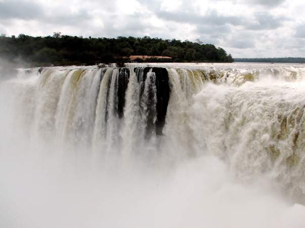 Athirapalli Waterfalls